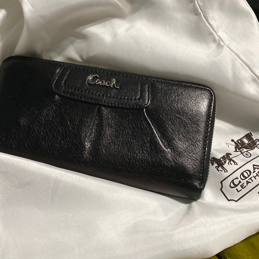 Coach wallet
